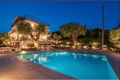 Micabalù Luxury Apartment — 4-Star Luxury Hotel in Marina Di Camerota, Italy