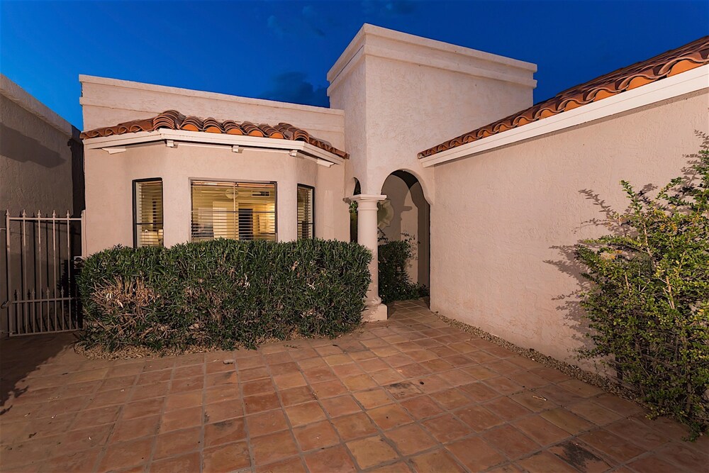 Truly Charming at Mccormick Ranch 2 BR by Casago Scottsdale — 4-Star Luxury Hotel in Scottsdale, United States