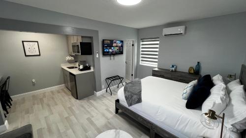 Oceano Suites Daytona Beach - photo 6