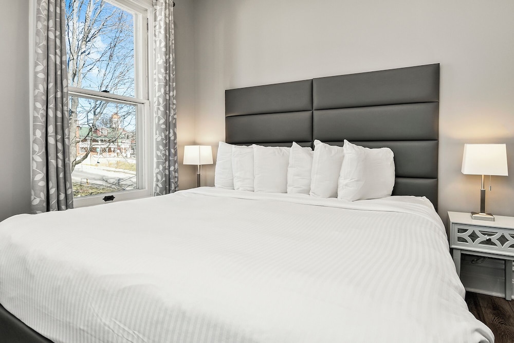 Captain Wohlt Inn Bed & Breakfast - photo 48