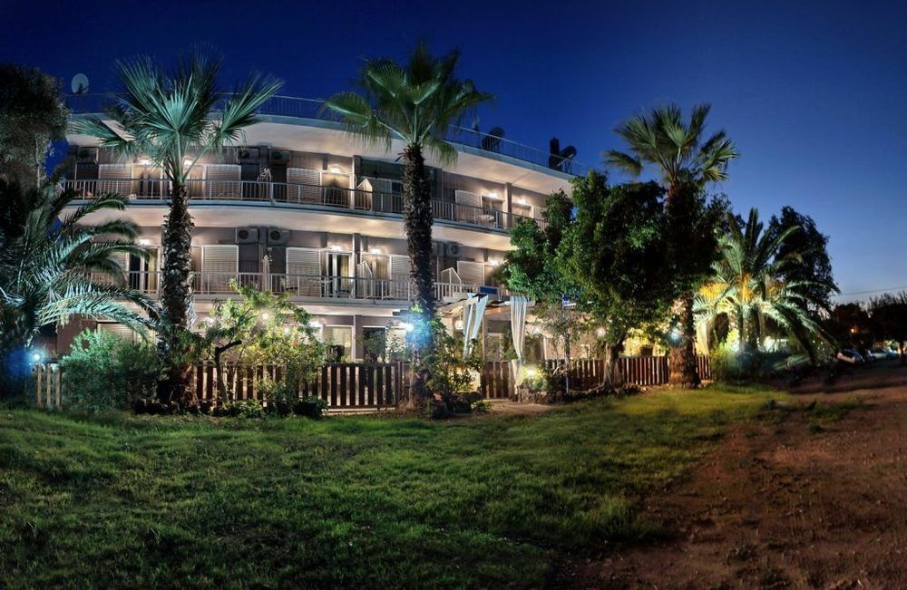 Galazio Asteri I — 4-Star Luxury Hotel in Mytilene, Greece