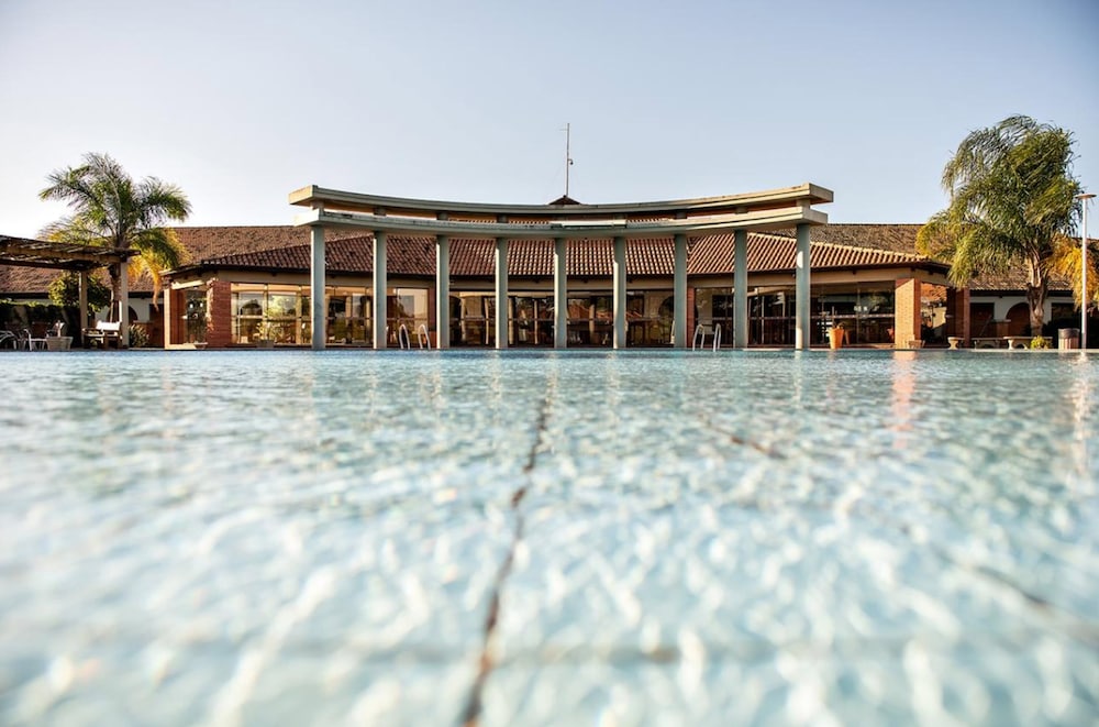 Tenonde Park Hotel — hotel in Santo Angelo