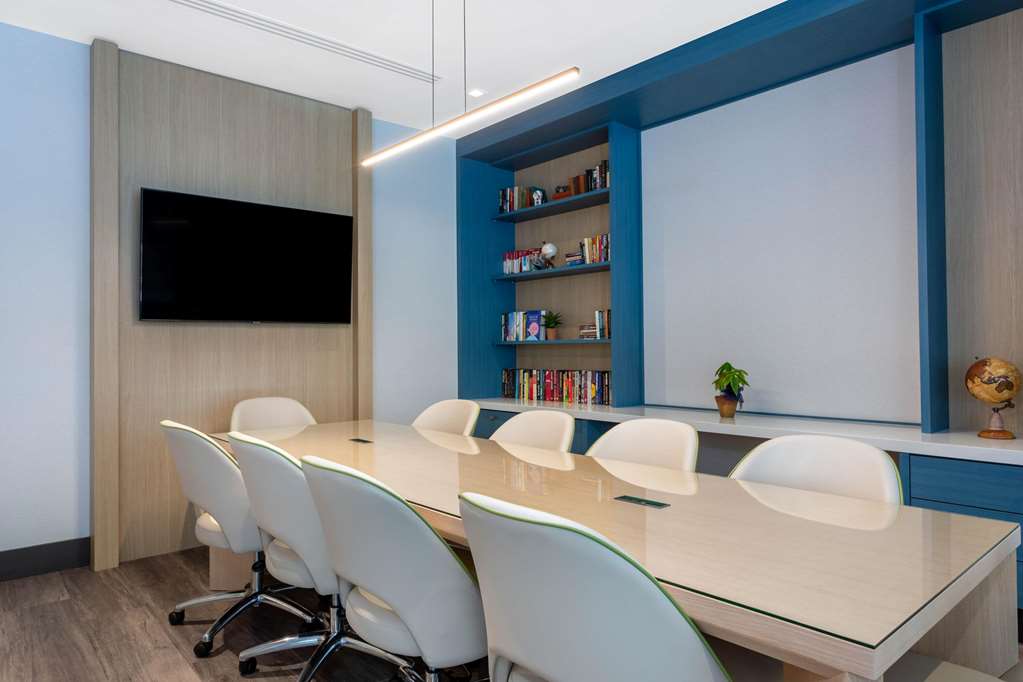 TRYP by Wyndham Orlando - photo 28