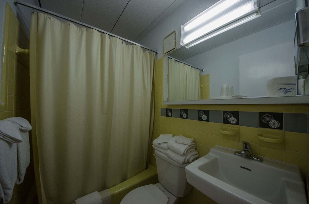 Compass Family Resort - photo 6