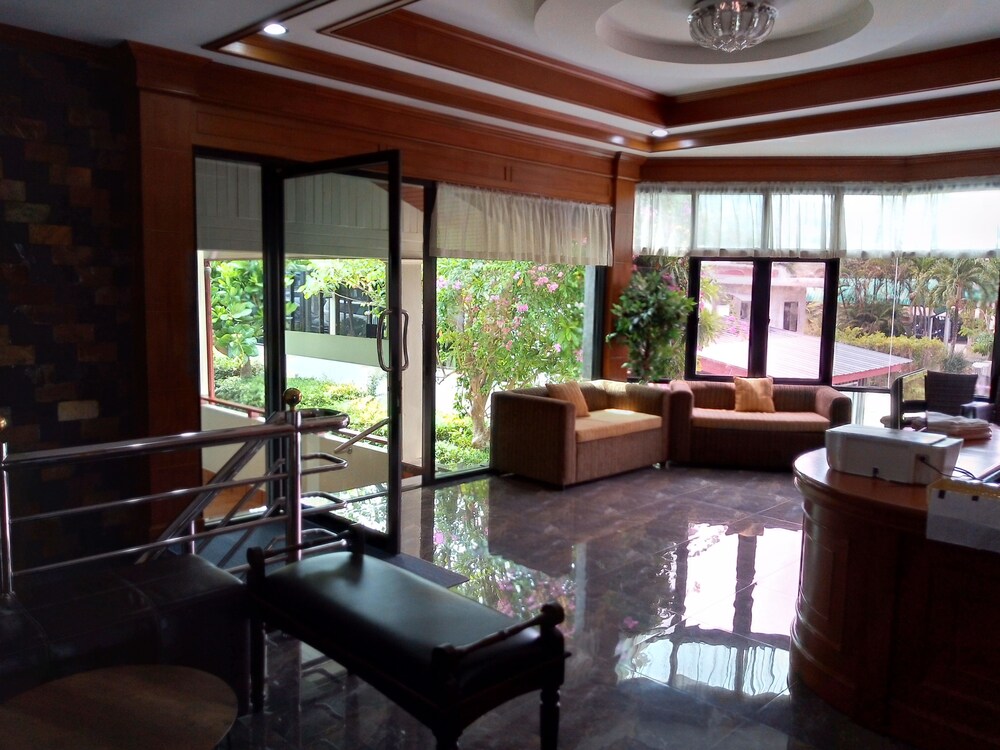 Jim Dandy Place - carbon neutral hotel in Phuket