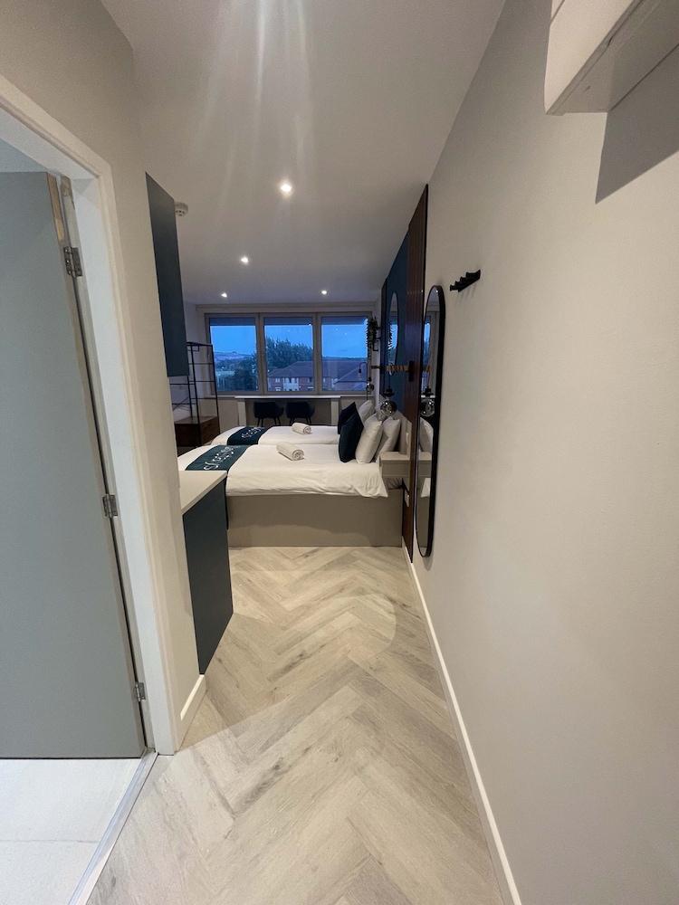 OYO Costays Studios in Middlesbrough, United Kingdom