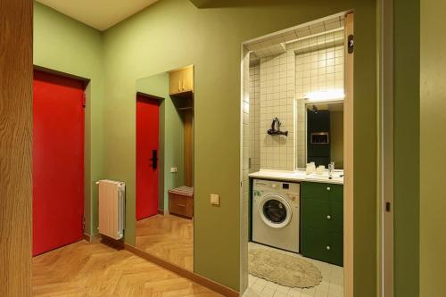 Chic 1BR Apt in Moedani complex By Wehost