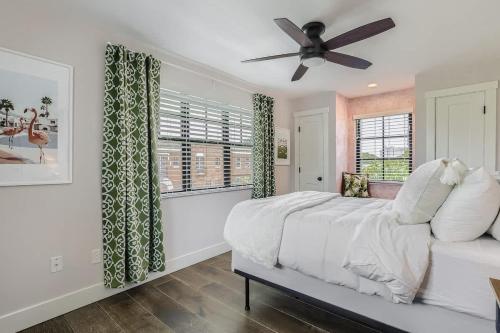 Villa del Flamingo Modern Living & Poolside Escape in Flamingo Park — 4-Star Luxury Hotel in West Palm Beach, United States