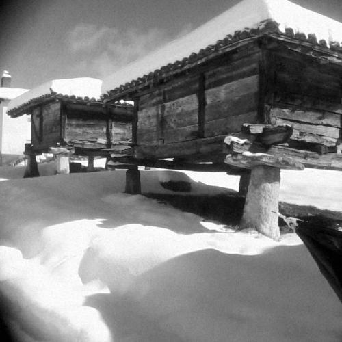 Los Tres Horreos — Bonar