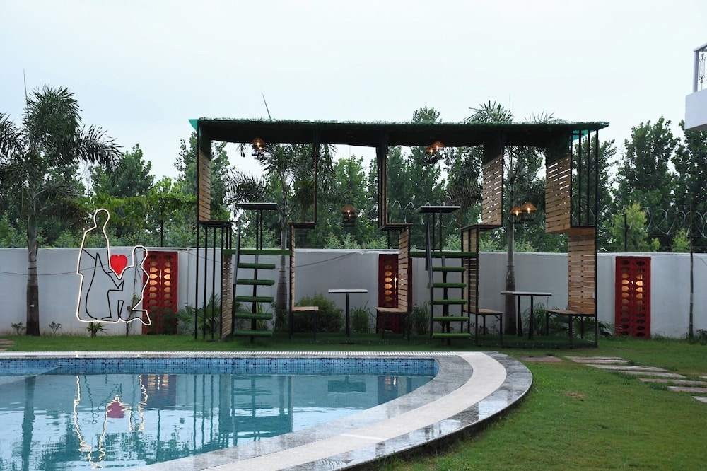 Prakaram Resort And Cafe in Ramnagar, India