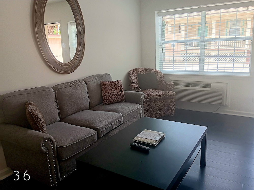 The Cozy Inn - photo 47