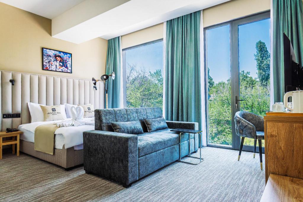 River Inn Hotel — 4-Star Luxury Hotel in Tashkent, Uzbekistan