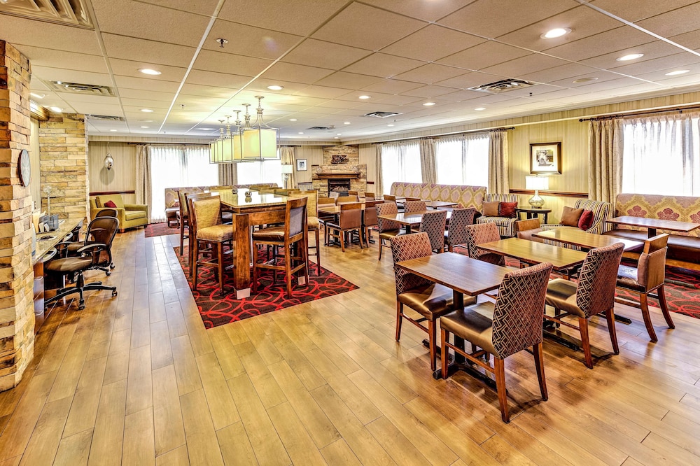Hampton Inn by Hilton Columbus I 70E Hamilton Rd - photo 61