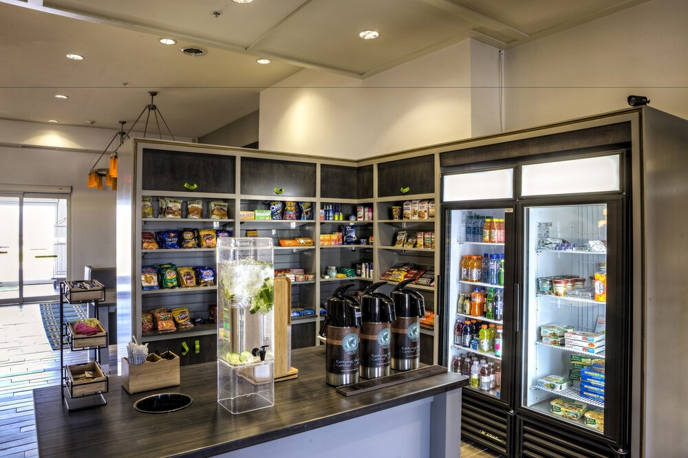 Holiday Inn Express Richmond by IHG - photo 18