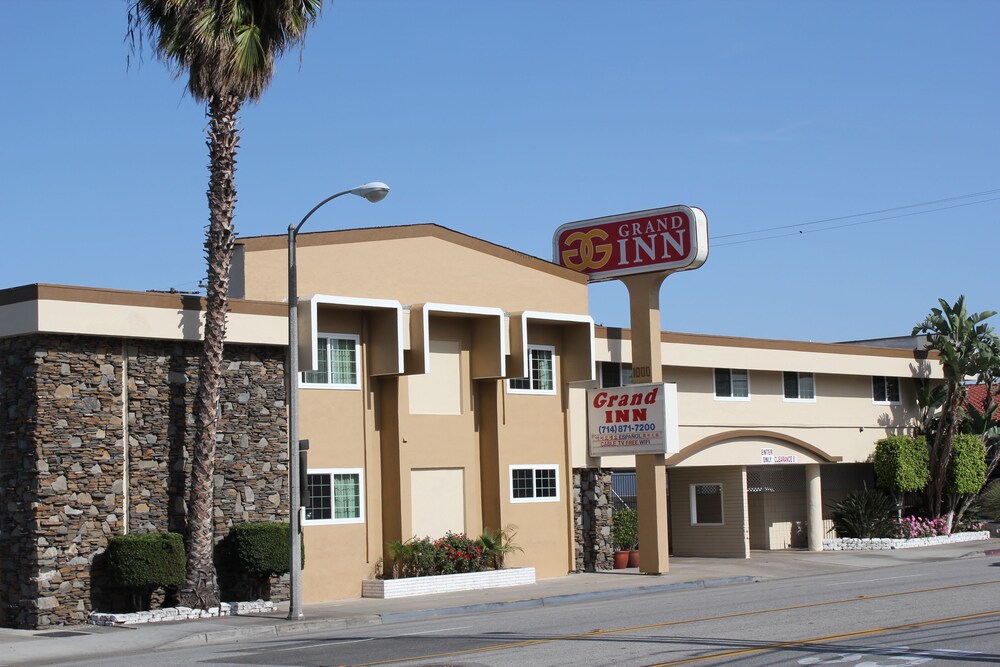 Grand Inn - photo 35