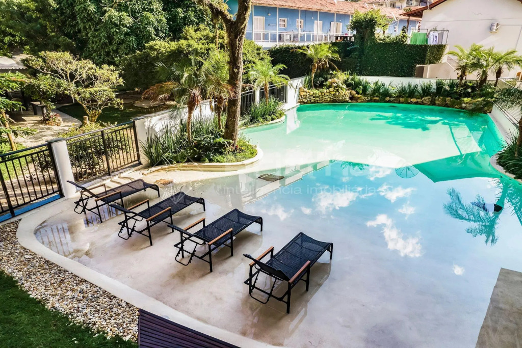 304 Bl 02 WaldGarten Bombinhas 50m do Mar e Frente Avenida Condomínio de Alto Padrão Piscina Academia Salão de jogos