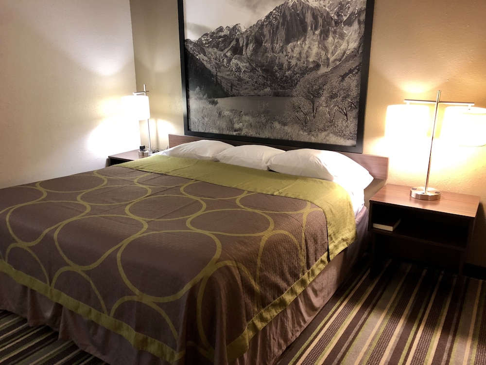 Super 8 by Wyndham Pocatello - photo 10