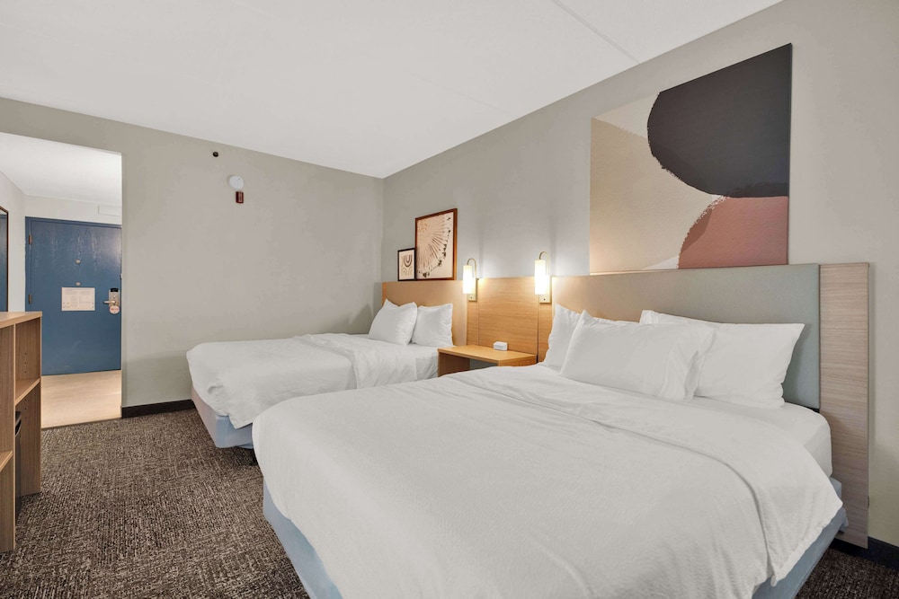 Spark by Hilton Plymouth - photo 31