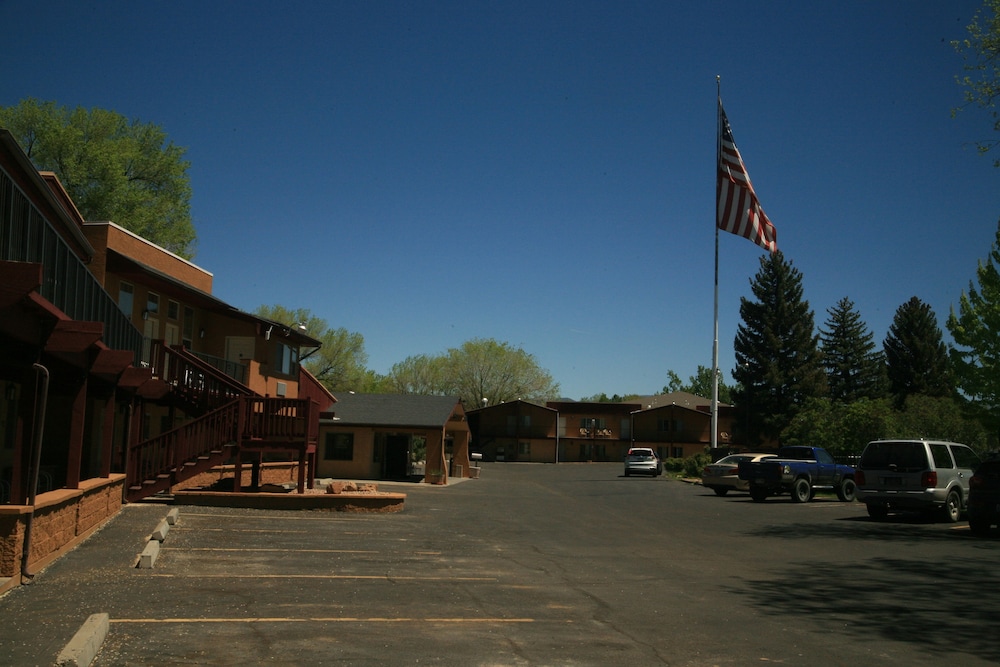 Black Canyon Motel - photo 41