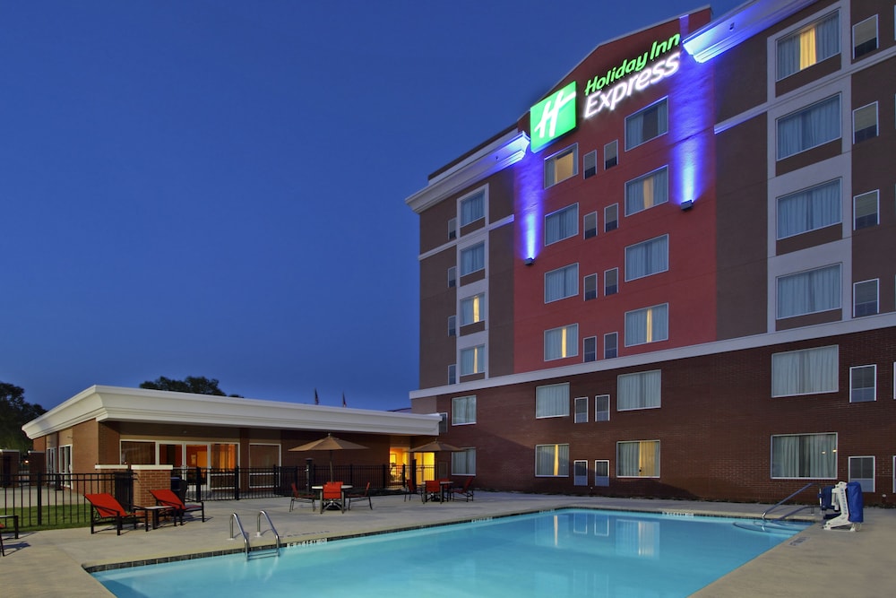 Holiday Inn Express Augusta Downtown by IHG - photo 18