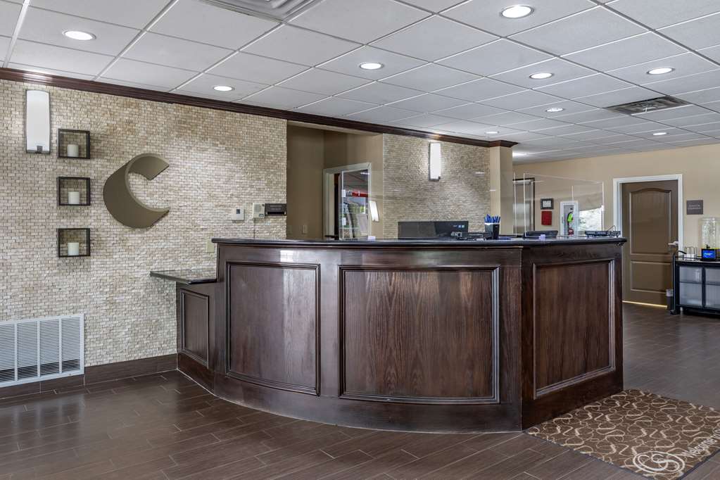 Comfort Suites Plano Dallas North - photo 3