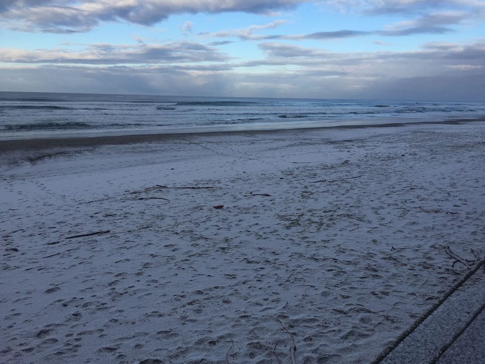 The Sandcastle Beachfront Hotel - photo 107