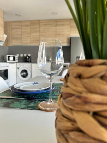 My beach's Apartments Poente — 4-Star Luxury Hotel in Nazare, Portugal