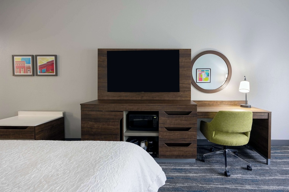 Hampton Inn & Suites Alpharetta Roswell - photo 12