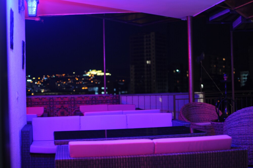 Piano Hotel - last minute hotel in Tbilisi