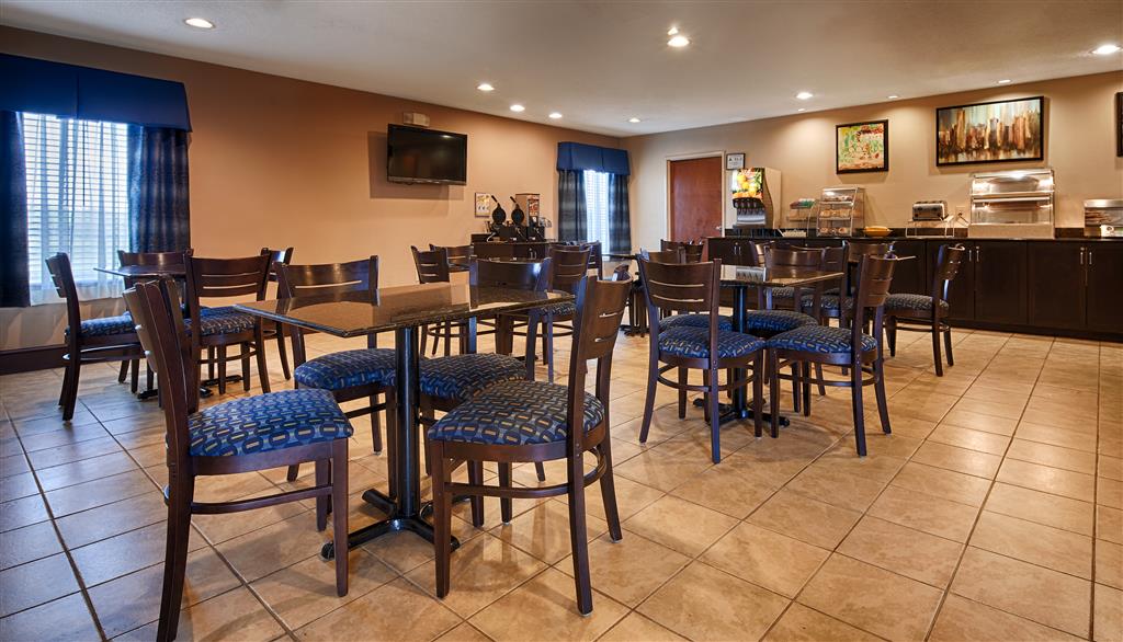 SureStay Plus Hotel by Best Western Roanoke Rapids I 95 - photo 7