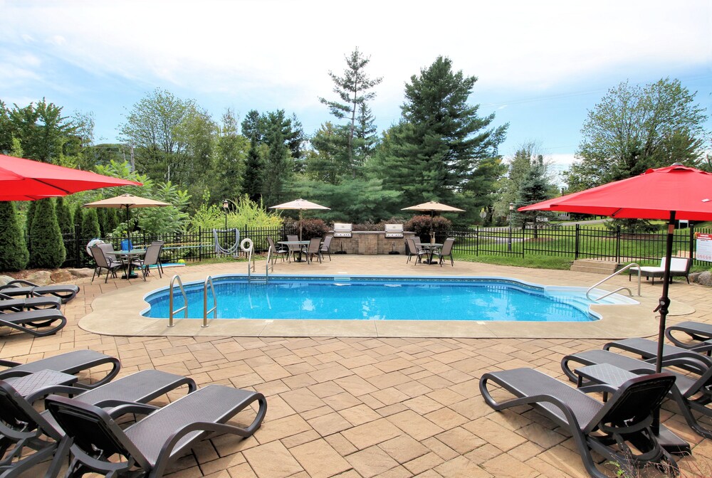 Le Champlain - carbon neutral hotel in Bromont