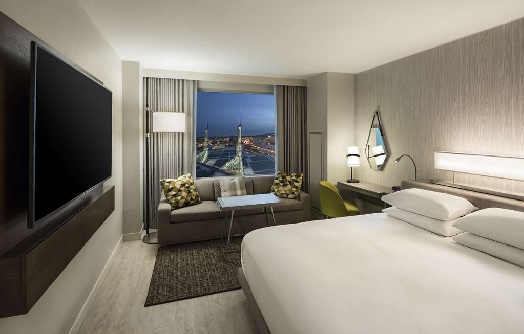 Hyatt Regency Portland at the Oregon Convention Center - photo 25