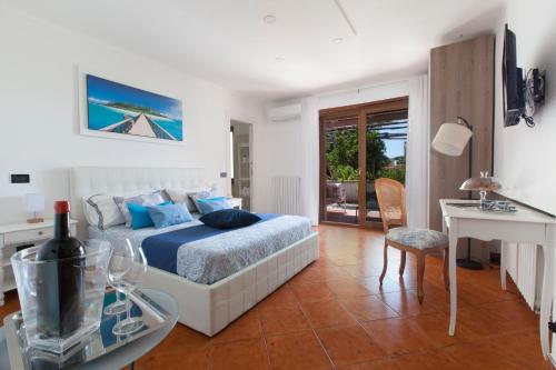 Camera Corallo Sorrentino in Massa Lubrense, Italy