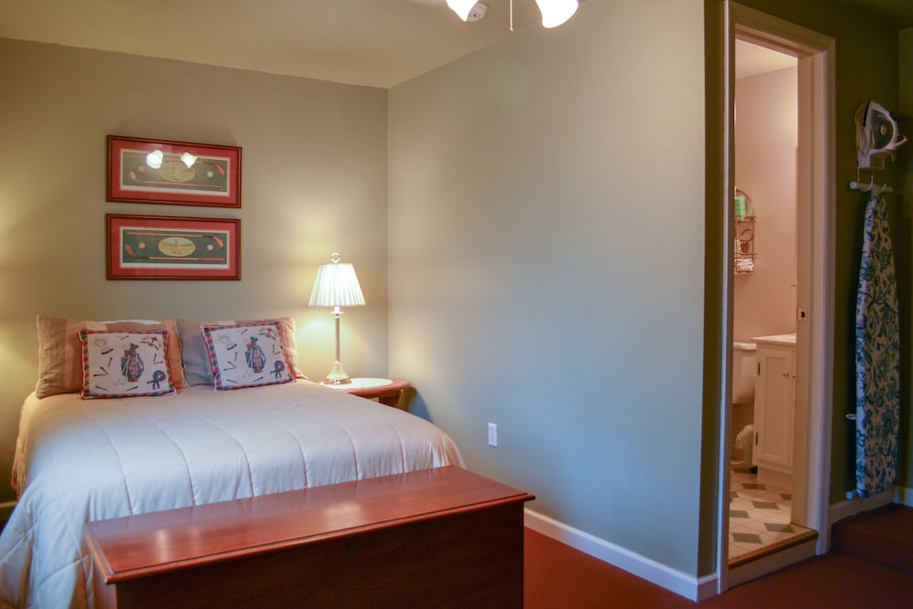Oakmont Inn - photo 6