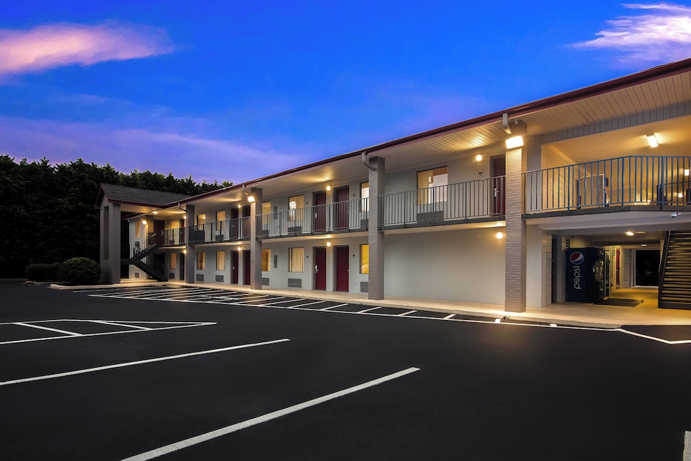 Red Roof Inn Rock Hill - photo 43