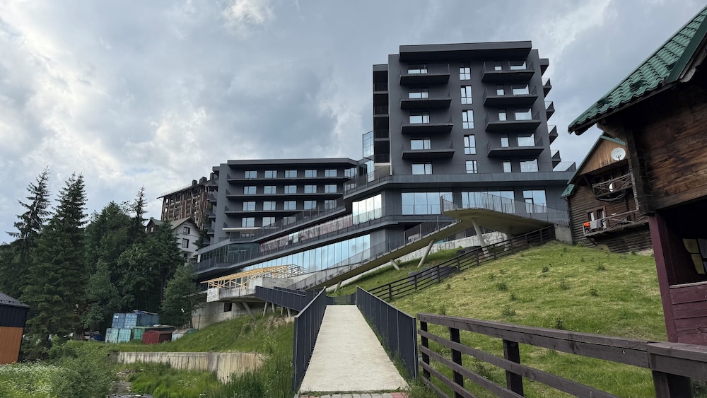 Ikon Exclusive Mountain Resort — Unknown City