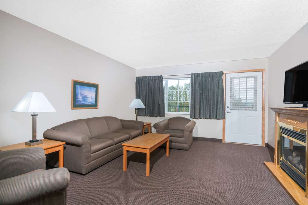 Baymont by Wyndham Baxter Brainerd Area - photo 12