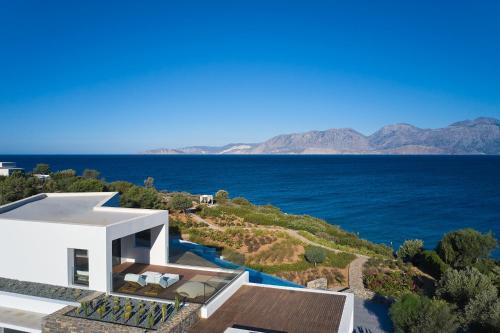 Iremia Seafront Villa Timeless Lifestyle — 5-Star Luxury Hotel in Agios Nikolaos, Greece