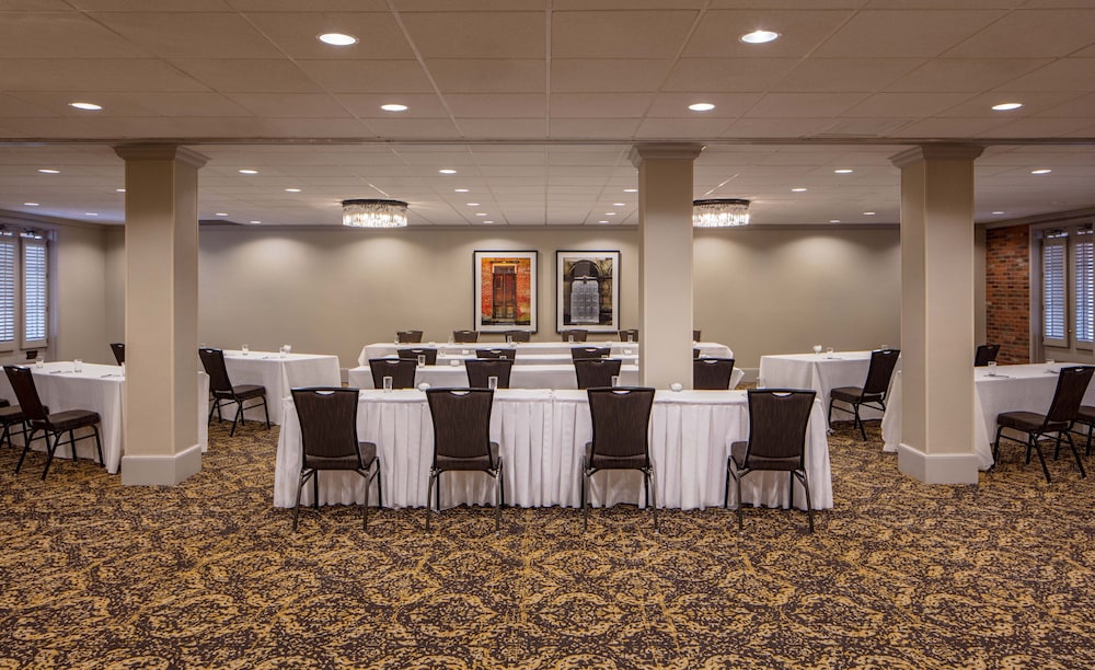Holiday Inn French Quarter Chateau Lemoyne By Ihg - photo 25