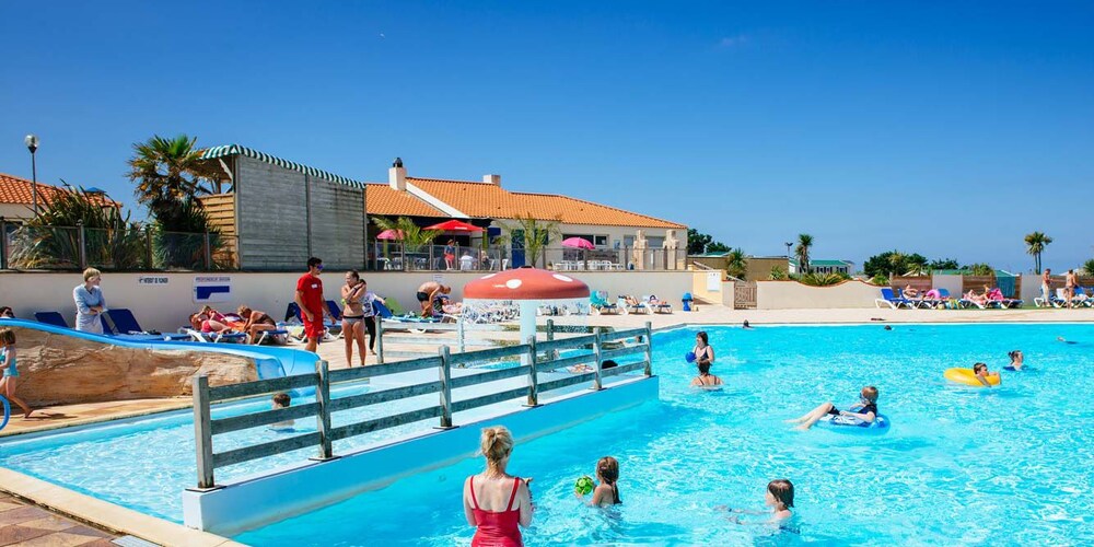 Carisma Holidays La Dune des Sables — 5-Star Luxury Hotel in Les Sables-D'olonne, France