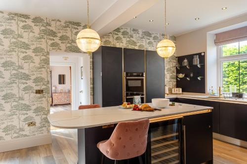 Mainsfield House Luxury group accommodation