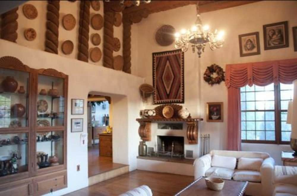 The Inn At The Delta - photo 17