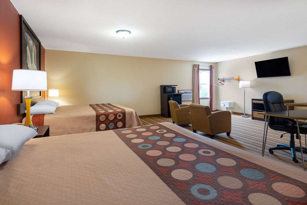 Super 8 by Wyndham Mattoon - photo 33