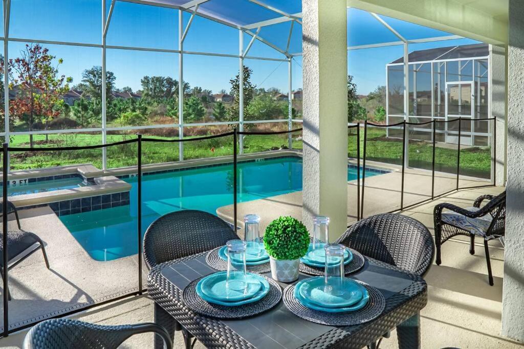 Marvel Luxury Villa 6bed 5bath with Private Pool — 4-Star Luxury Hotel in Kissimmee, United States