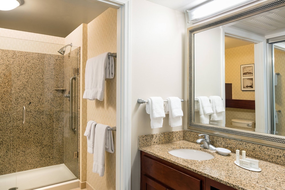 Residence Inn by Marriott Downtown Long Beach - photo 24