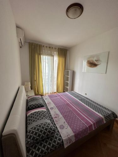 Vanilla Apartment Petrovac — 4-Star Luxury Hotel in Petrovac Na Moru, Montenegro