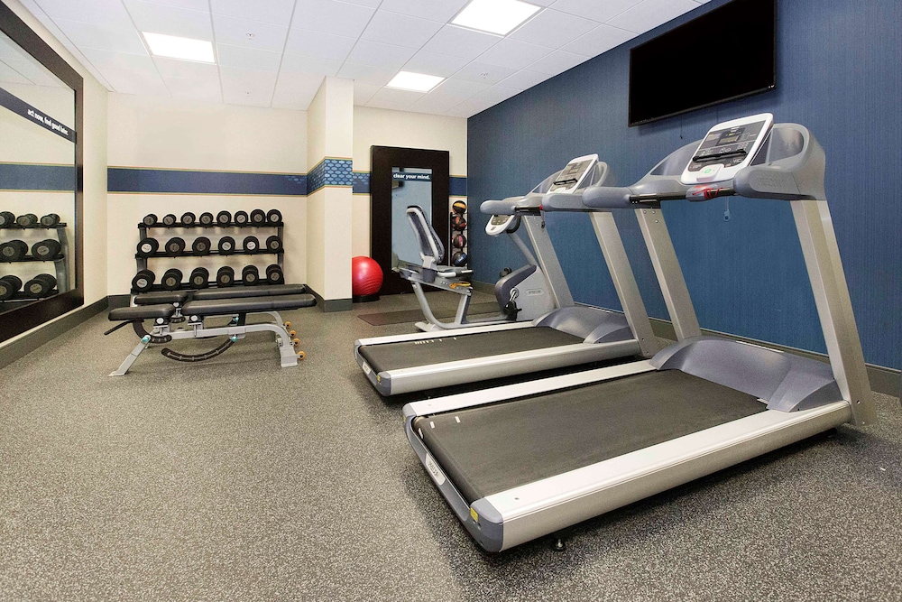 Hampton Inn Pittsburgh Bridgeville - photo 48