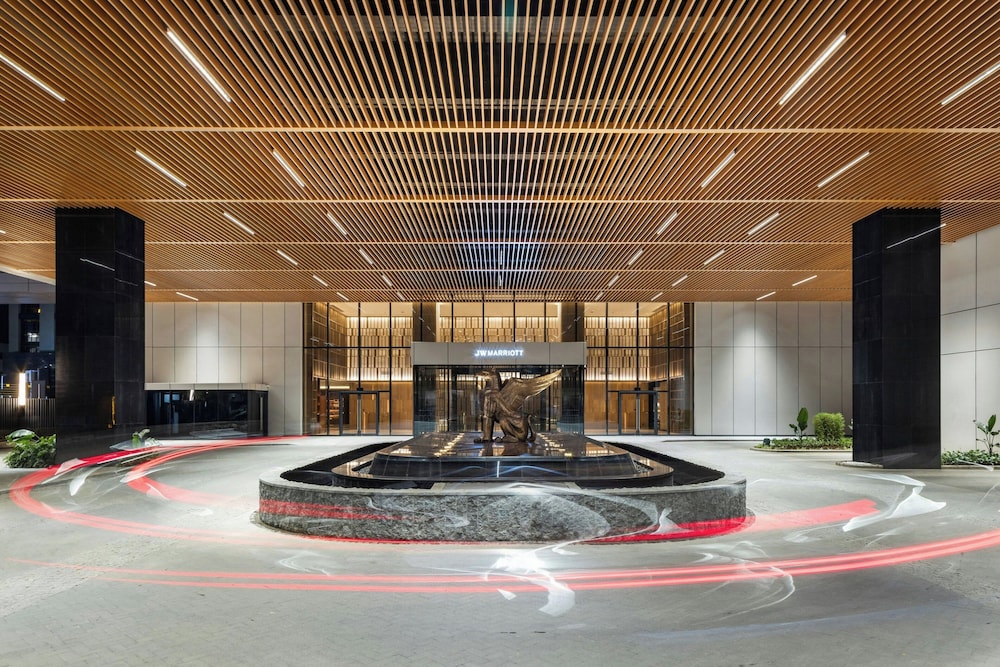 JW Marriott Hotel Nairobi — 5-Star Luxury Hotel in Nairobi, Kenya