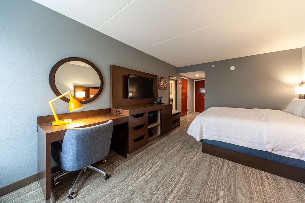 Hampton Inn Winchester N Conference Center VA - photo 10
