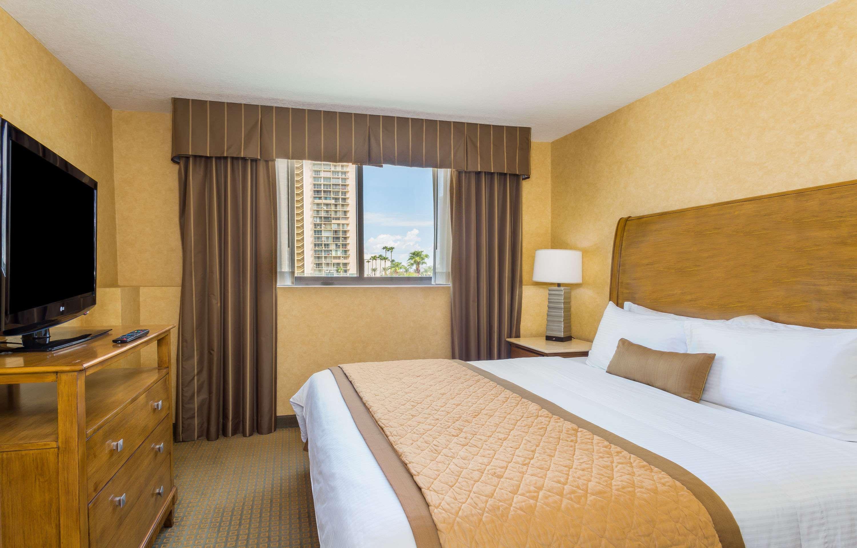 The Phoenix Place Hotel & Suites - photo 6